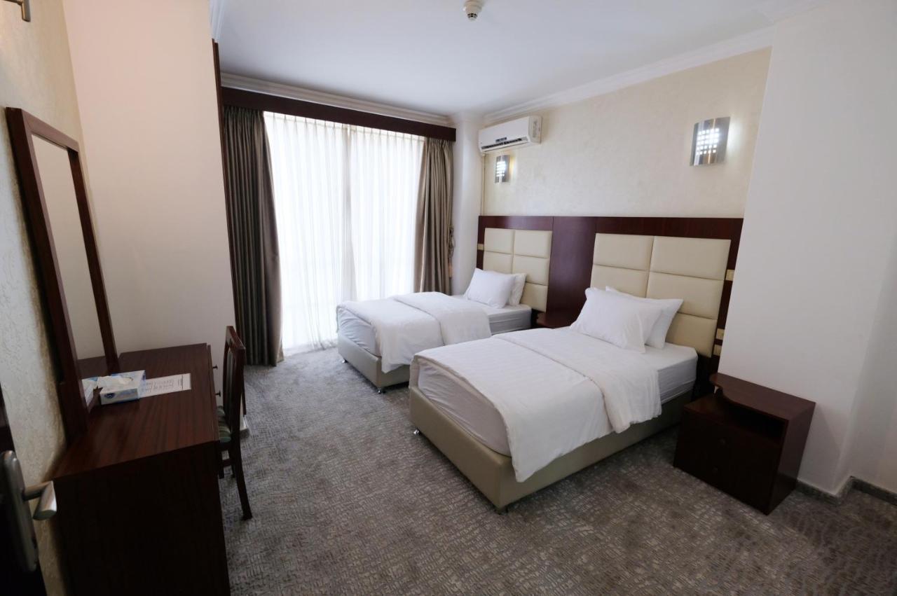 Red Crescent Guesthouse Ramallah Zewnętrze zdjęcie