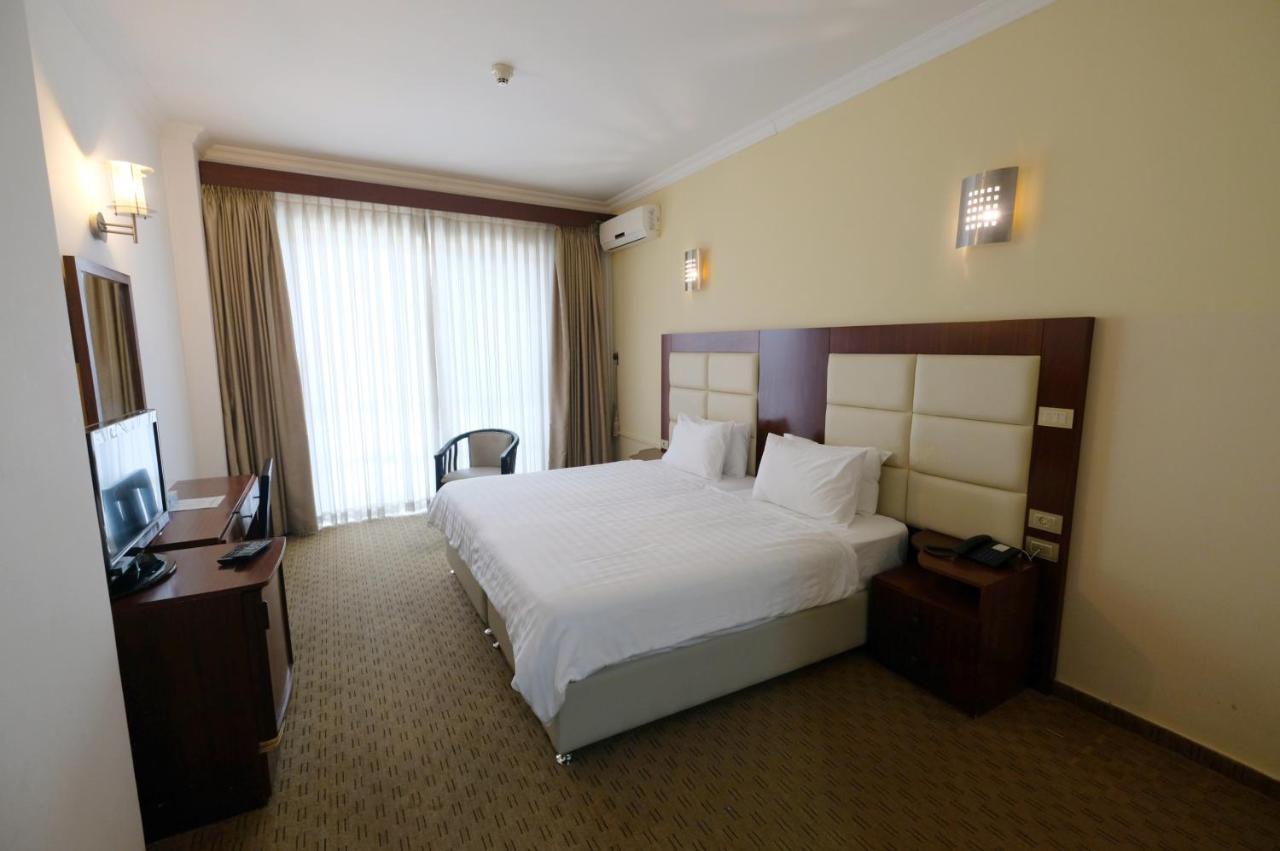 Red Crescent Guesthouse Ramallah Zewnętrze zdjęcie