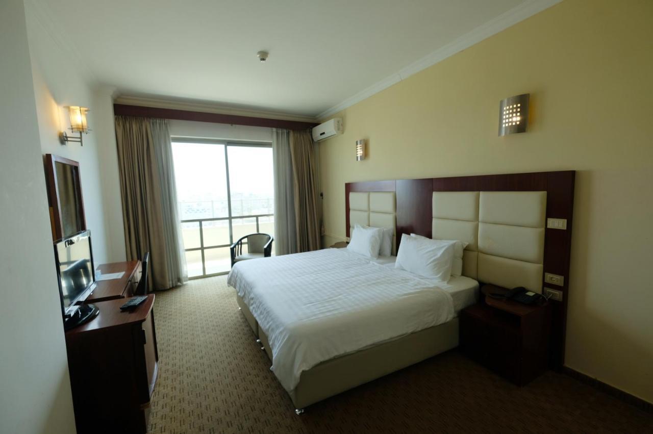 Red Crescent Guesthouse Ramallah Zewnętrze zdjęcie